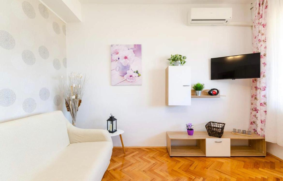 Apartments Tatjana 크리크베니카 외부 사진